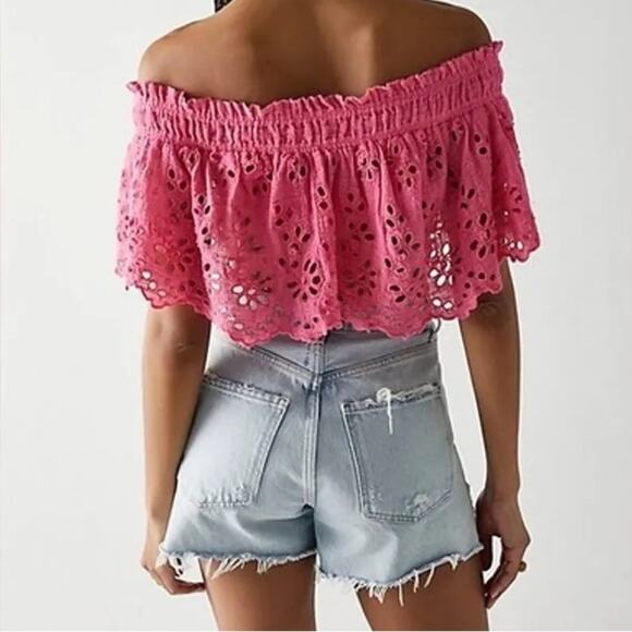 Free People One Perla Pink Eyelet Off Shoulder Blouse Crop Top XS NWOT - Picture 4 of 12
